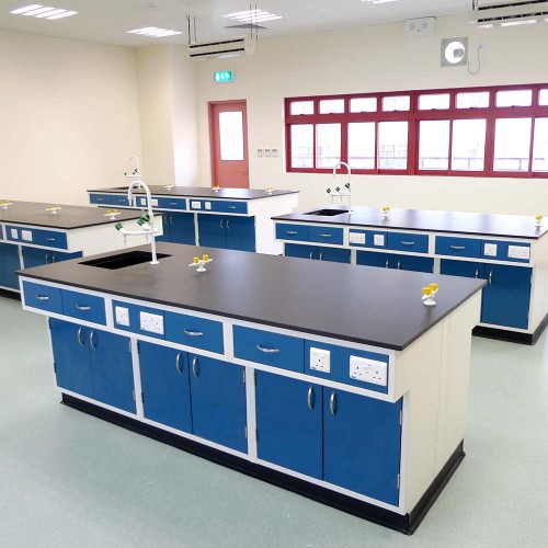 Modular Work Bench: Chem On Singapore